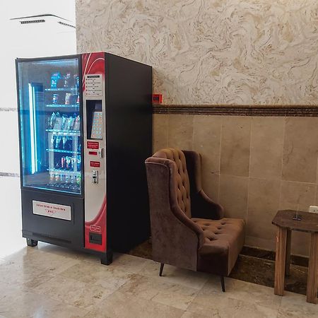 Iwan AlAndalusia hotel suites Alrehab Jeddah Bagian luar foto