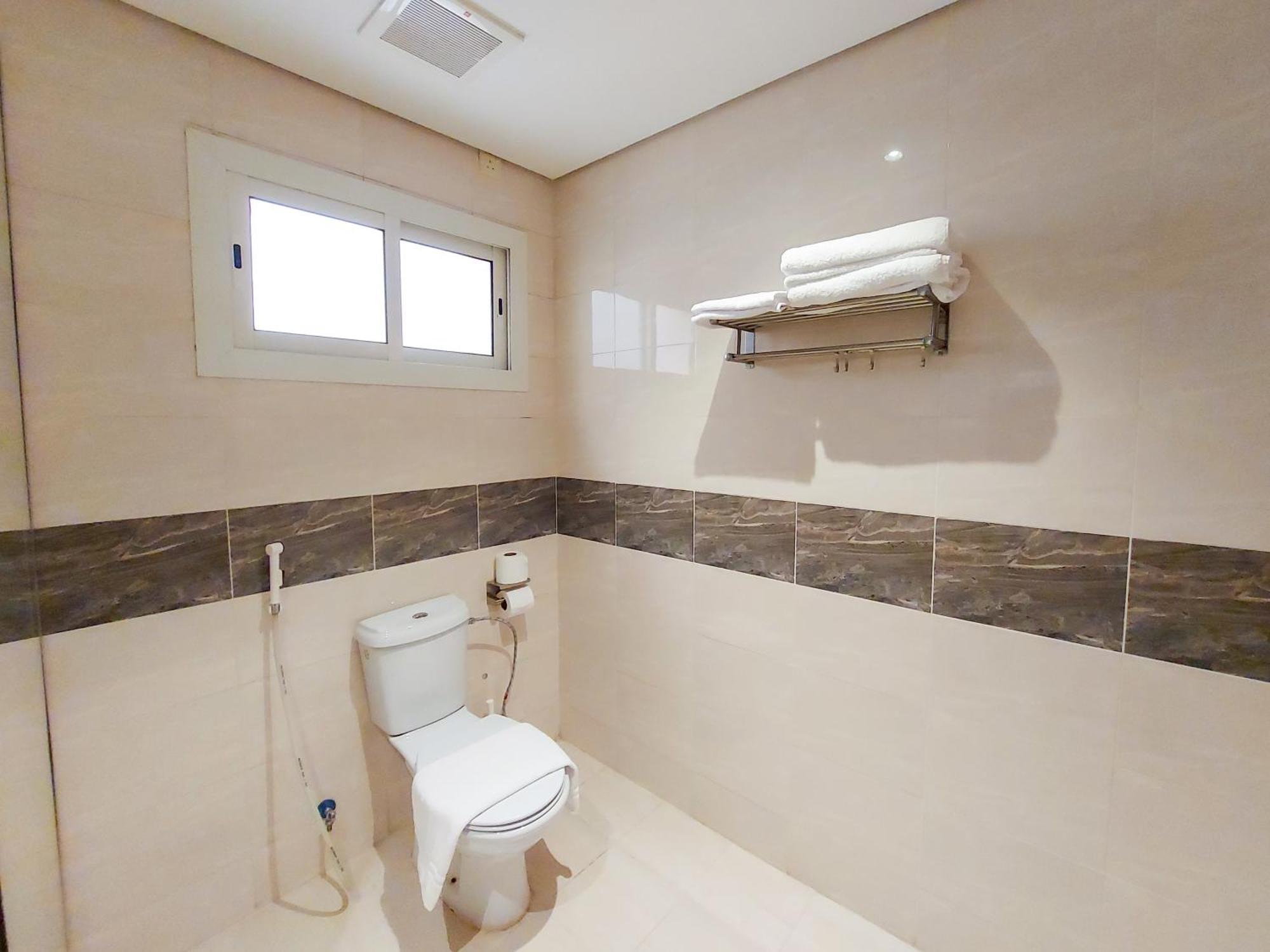 Iwan AlAndalusia hotel suites Alrehab Jeddah Bagian luar foto